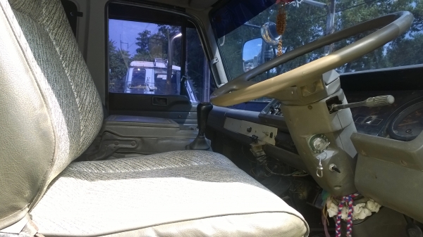 10ล้อดั้ม290แรง.รถสวย...NISSAN UD CWM430M-03773 รถห้างแท้ สวย...เล่มพร้อม