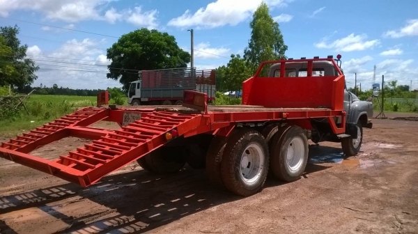 ขายเทนเลอร์ 10 ล้อหัวยาวเพลาเดียว เครื่อง EH100 150 แรงม้า ช่วงล่างใหญ่ลูกหมากร้อย สโลว์กลาง พวงมาลัยพาวเวอร์ ทะเบียนเต็มพร้อมโอน ราคาต่อรองได้ครับ