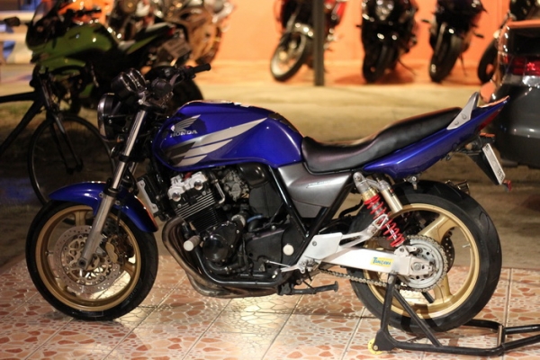 <เอิร์ท พิดโลก>ขาย CB400 Vtec3 ทะเบียน<โอนนอก>