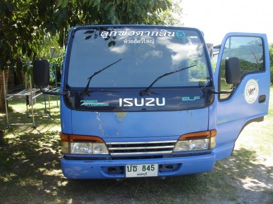 ขายรถบรรทุก isuzu elf 6ล้อ ติดเฮี้ยบ