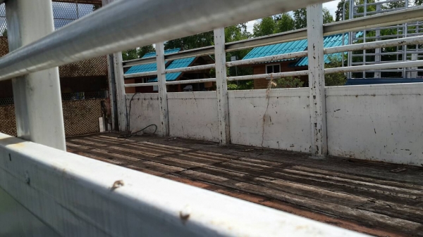 ขาย 6ล้อ ฮีโน่FC 150 WO6D ยาว5.5เมตร แชชซีสวย พ.เพาเวอร์ แอร์เย็น มีลิฟต์ท้าย  เครื่องดี แชชซีสวย เอกสารพร้อมโอน