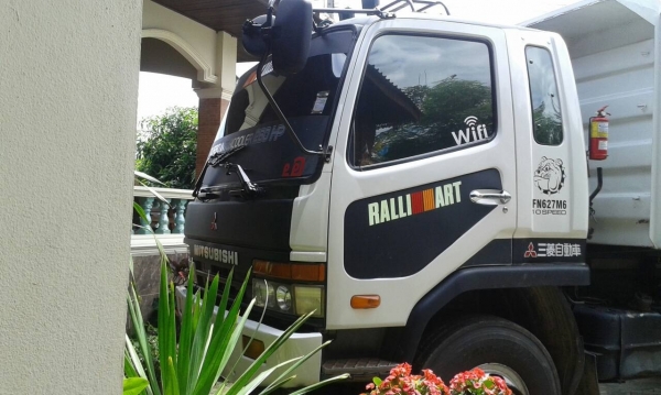 FN627M6 ปี 52 พร้อมใช้งานครับราคาต่อรองใด้ครับ