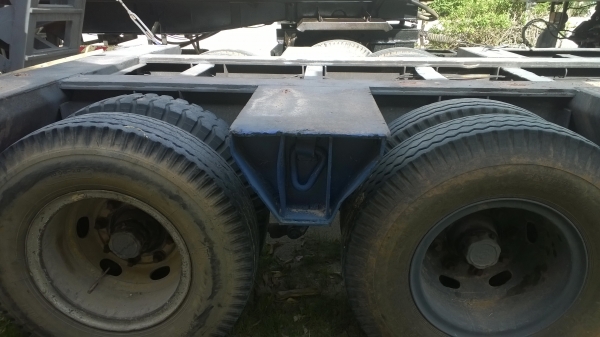 หางโรเบท2คาน ล้อโผล่ ของPANUS ยาว12ม. กว้าง2.5ม. ปี*2533