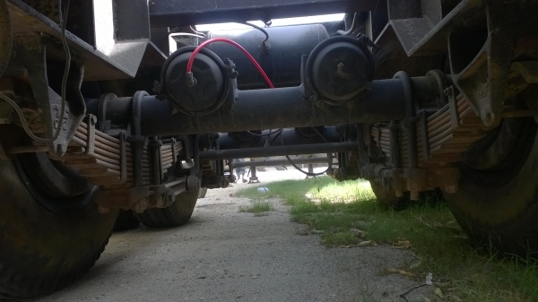 หางโรเบท2คาน ล้อโผล่ ของPANUS ยาว12ม. กว้าง2.5ม. ปี*2533