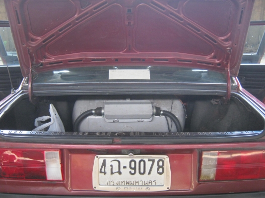 bmw E30 เครื่องtoyota4sเกียร์ออโตบางเดิมใช้แก๊สLPG33000