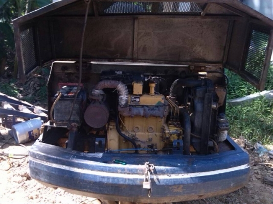 Komatsu pc30-5  เครื่องดี ปั๊มแรง สภาพพร้อมใช้งาน ราคาต่อรองได้ โทร.087-2976734