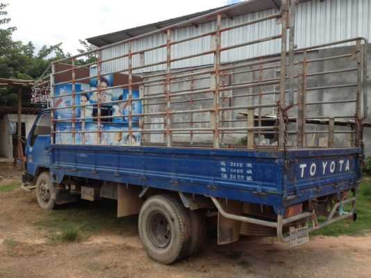 ขาย รถ6ล้อ โตโยต้า dyna300 ปี37