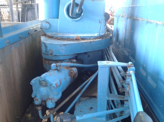 ขายหกล้อtl100พร้อมเครนทาดาโน่2.5ตันแซสซีสวย