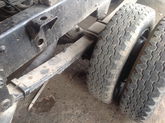 ขาย Isuzu elf  085-7584626 สระบุรี