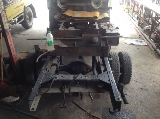 ขาย Isuzu elf  085-7584626 สระบุรี