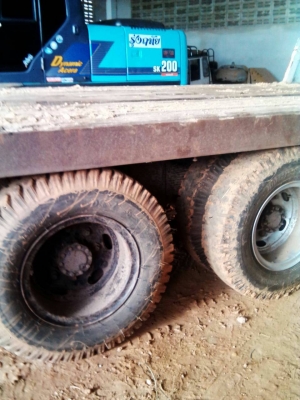 10ล้อเพลาเดียว เทนเลอร์หางปลา ขึ้น200ได้ เล่มทะเบียน ม.79 10ล้อเพลาเดียว เทนเลอร์หางปลา ขึ้น200ได้ เล่มทะเบียน ม.79