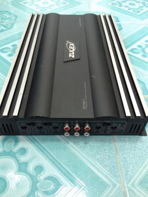 แอมป์4chZULAXมือสองสภาพสวยเดิมๆไม่เคยเปิดฝา เสียงดี ขาย 1450 บาท