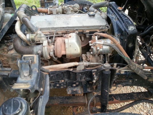 6ล้อดั้มพ์ ISUZU 130แรงม้า ปี48 สภาพสวย พร้อมใช้งาน เครื่องดี คัทซีสวย เล่มพร้อม 087-2976734