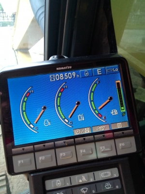 ขายโคมัสสุ  200  รุ่น 8  ครับ