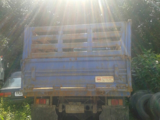 6ล้อดั้มพ์ มีคอก ปี48 ISUZU 130แรงม้า รถสวย พร้อมใช้งาน เอกสารเล่มทะเบียน ราคาต่อรองได้ 087-2976734