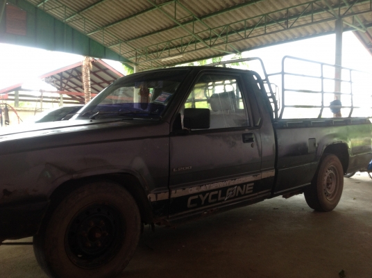 Mitsubishi L200พร้อมใช้ Mitsubishi L200พร้อมใช้