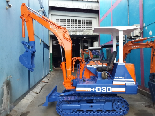 ขาย รถขุด KUBOTA รุ่น KH030 แทร็กเหล็ก มือสองญี่ปุ่น