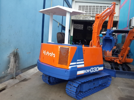 ขาย รถขุด KUBOTA รุ่น KH030 แทร็กเหล็ก มือสองญี่ปุ่น