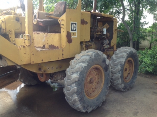 ขายรถเกรด CAT 12F ทั้งคันหรือขายเป็นอะหลั่ย ขายรถเกรด CAT 12F ทั้งคันหรือขายเป็นอะหลั่ย