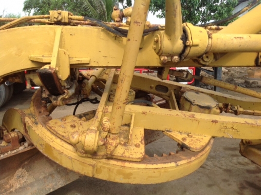 ขายรถเกรด CAT 12F ทั้งคันหรือขายเป็นอะหลั่ย ขายรถเกรด CAT 12F ทั้งคันหรือขายเป็นอะหลั่ย