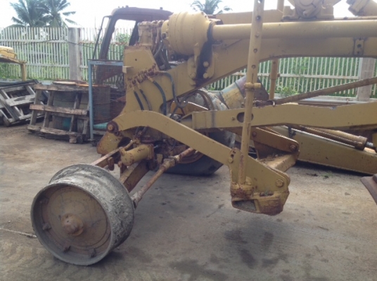 ขายรถเกรด CAT 12F ทั้งคันหรือขายเป็นอะหลั่ย ขายรถเกรด CAT 12F ทั้งคันหรือขายเป็นอะหลั่ย