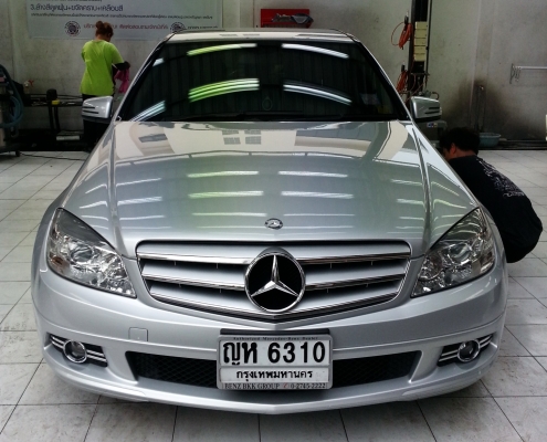 2011 Mercedes BENZ, W204 C200 CGI ปี 2011 เกียร์ออโต้ สภาพเยี่ยม เพิ่งเปลี่ยนยาง เข้า Service ที่ศูนย์ 63500KM 1.31M