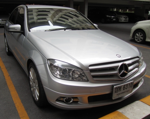 2011 Mercedes BENZ, W204 C200 CGI ปี 2011 เกียร์ออโต้ สภาพเยี่ยม เพิ่งเปลี่ยนยาง เข้า Service ที่ศูนย์ 63500KM 1.31M