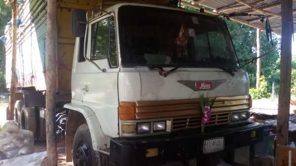 FM 176 HINO 10ล้อ 2เพลา ดั้ม 195 แรง