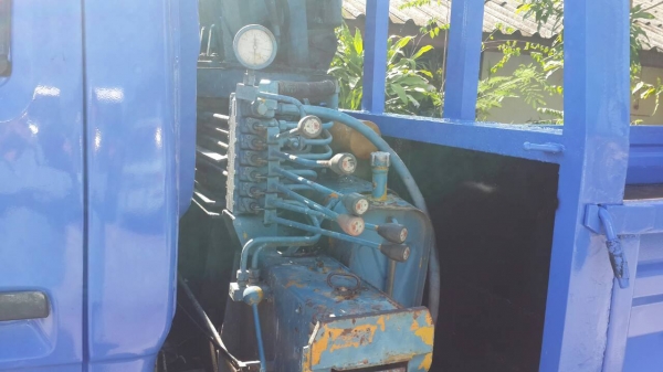 Izuzu 110 แท้ห้าง เครน 2.5 รถพร้อมใช้งาน เก็บสีแล้ว