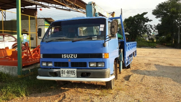 Izuzu 110 แท้ห้าง เครน 2.5 รถพร้อมใช้งาน เก็บสีแล้ว
