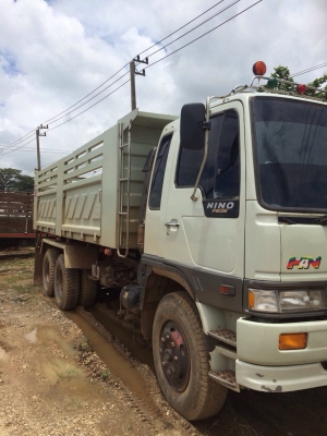 ขายรถพ่วงสิบล้อดัมพ์ HINO 3M เครื่อง P11C-320 แรง กระบดัมพ์สามมิตรแม่ลูก ลูก 2 เพลา