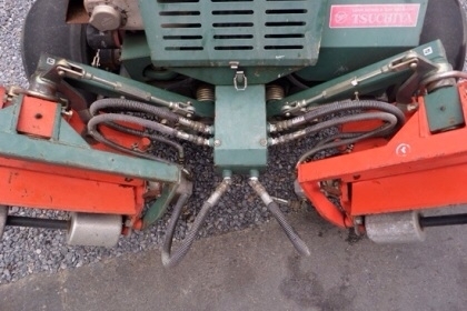 ขาย รถตัดหญ้า ตัดกรีน นั่งขับ 3 แก็งค์ TSUCHIYA สภาพพร้อมใช้งาน ราคา 65,000