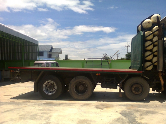 กระบะพื้นเรียบ 10 ล้อ