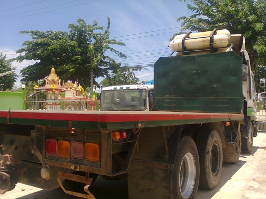 กระบะพื้นเรียบ 10 ล้อ