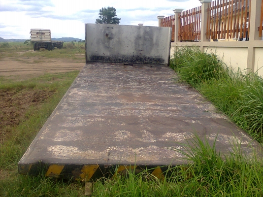 กระบะพื้นเรียบ 10 ล้อ ยาว 6.00 เมตร