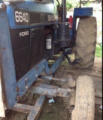 ขายรถไป ford 6640 newholland  เครืองดีไม่มีปัญหาใช้เองกับมือ รถผมเอง