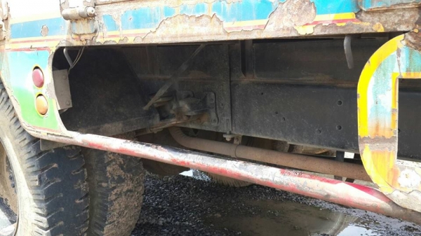 ขาย6ล้อติดเฮี๊ยบ3ตัน อีซูซุ ร็อคกี้ 195 แชชซีสวย เครื่องดี กระบะยาว6.50เมตร สภาพพร้อมใช้งาน ขาย6ล้อติดเฮี๊ยบ3ตัน อีซูซุ ร็อคกี้ 195 แชชซีสวย เครื่องดี กระบะยาว6.50เมตร สภาพพร้อมใช้งาน