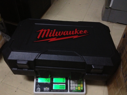 จิ๊กซอไร้สาย Milwaukee HD18JS ใช้ไฟ 18V Made in Germany แบ็ต1ก้อนแท่นชาร์จและกล่องใส่ จิ๊กซอไร้สาย Milwaukee HD18JS ใช้ไฟ 18V Made in Germany แบ็ต1ก้อนแท่นชาร์จและกล่องใส่