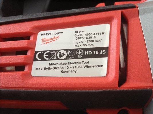 จิ๊กซอไร้สาย Milwaukee HD18JS ใช้ไฟ 18V Made in Germany แบ็ต1ก้อนแท่นชาร์จและกล่องใส่ จิ๊กซอไร้สาย Milwaukee HD18JS ใช้ไฟ 18V Made in Germany แบ็ต1ก้อนแท่นชาร์จและกล่องใส่
