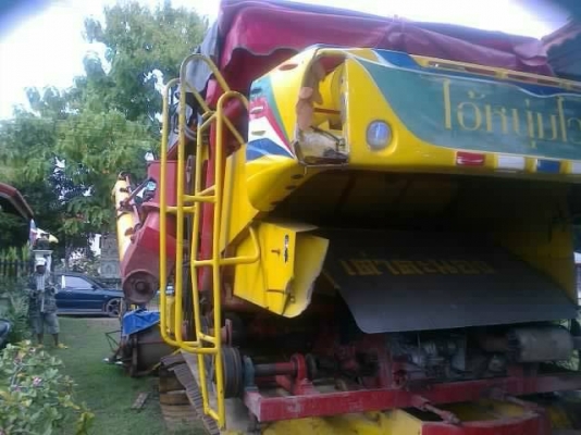 **1,400,000 บ.ต่อรอง**ขายแพ็คคู่ รถเกี่ยว+เทเลอร์ เกษตรพัฒนา "ไอ้หนุ่มไวไฟ" ตัวเดิน10HT เครื่อง ISUZU 6HH1-210HP อุ้ม2.5ตัน ปั้มไดกิ้น22 เครื่องดีแรงดี แน่น ช่วงล่างดี 70-80\% โซ่ แทร็ก โรลเลอร์ สภาพดี ปั้มดีแรง ทำงานดี ลุยดี พร้อมเทเลอร์ ISUZU J