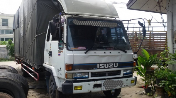ISUZU-FRR.เครื่อง6BG1.7.20เมตรสภาพพร้อมใช้-ราคา470.000.บ