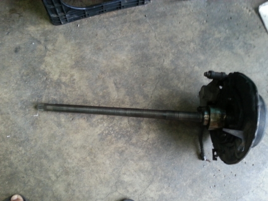 เพลา คราวน์