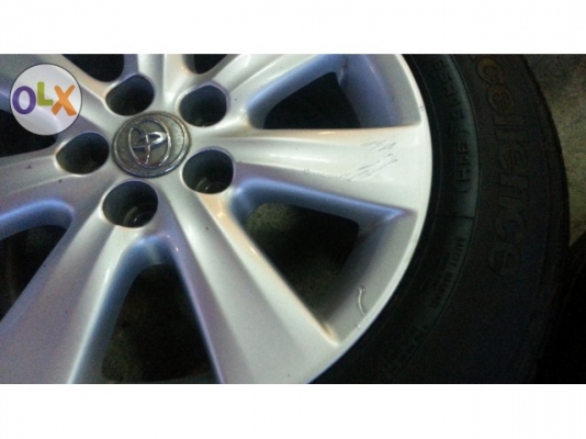 ล้อ อัลติส ขอบ 15 พร้อมยาง ปี13 ล้อ อัลติส ขอบ 15 พร้อมยาง ปี13