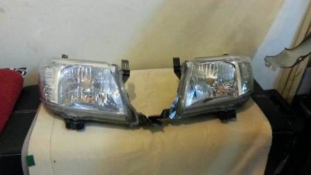 ไฟหน้าวีโก้แช้มป์ ของแท้ ไฟหน้าวีโก้แช้มป์ ของแท้