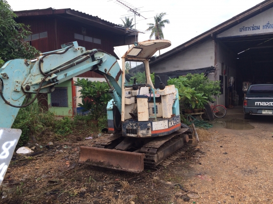 มาอีกแล้วครับ/รถตักเล็ก มาอีกแล้วครับ/รถตักเล็ก