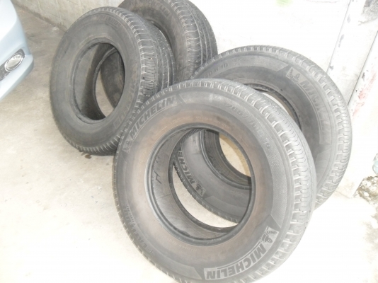 โปรแร๊ง ยาง MICHELIN 265/70R16 ปี10 สวยๆ 4 เส้นราคา 2800 บาท