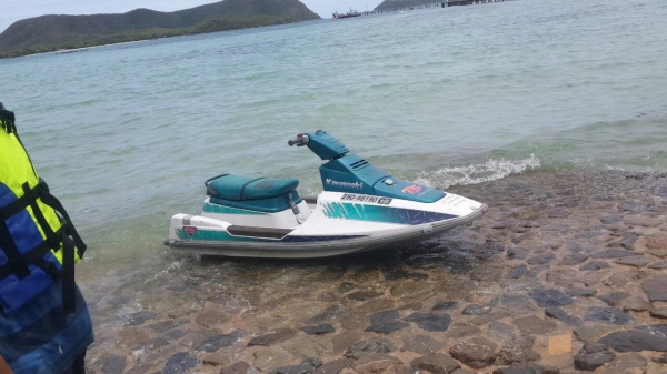 เจ็ทสกี หายาก น่าสะสม เครื่องใหม่กริบๆ เจ็ทสกี หายาก น่าสะสม เครื่องใหม่กริบๆ