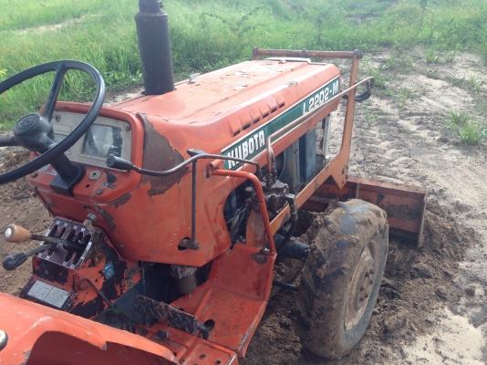 ขายด่วน รถไถนา ขาย KUBOTA L2202-M มีภาพวีดีโอ ราคา 88,000 บาท สภาพเดิมๆ PTO ใช้งานดี ระบบเกียร์เครื่