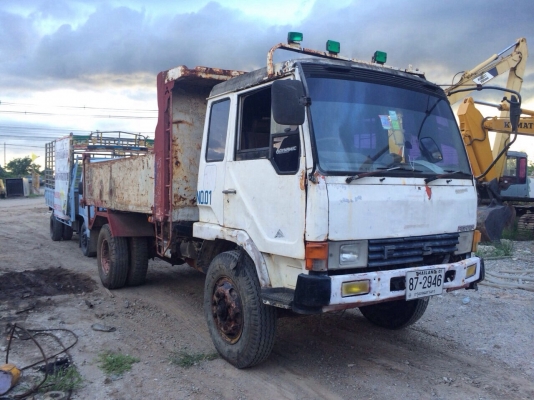 ขายรถMitsubishi6ล้อดั๊ม เครื่อง6D14 สภาพพร้อมใช้ สนใจติดต่อคุณเปิ้ล0813712233