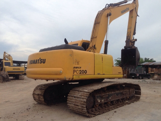 ขายรถแมคโครPC200-6นภาพพร้อมใช้ สนใจติดต่อคุณเปิ้ล0813712233